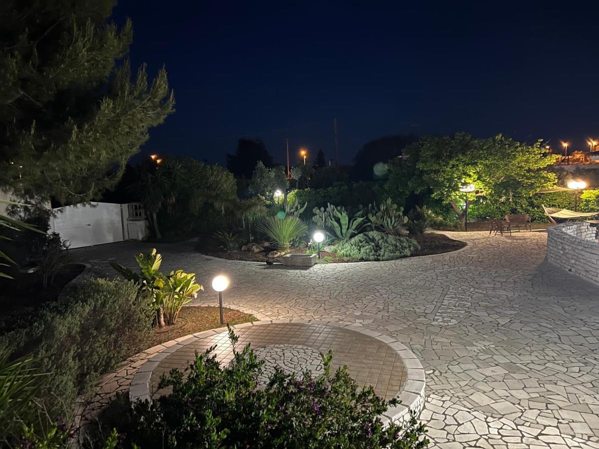 Villa Eugenia In Campomarino Di Maruggio, Puglia - Casa Vacanze Экстерьер фото